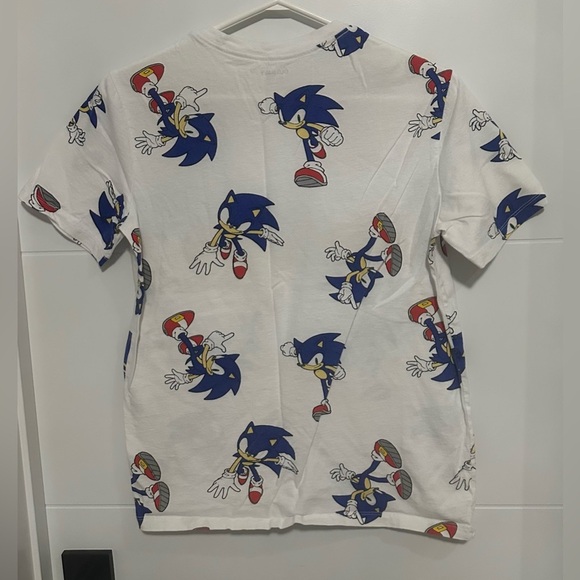 🎁Old Navy Youth Graphic Short Sleeve Shirt- Size XXL🎁 - Picture 2 of 4